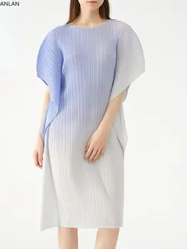 ANLAN Miyake Gradient Plisované Šaty O-Neck Krátké Rukávy Rovné Elegantní Ležérní Šaty pro Ženy 2024 Letní Nové 6KL3149